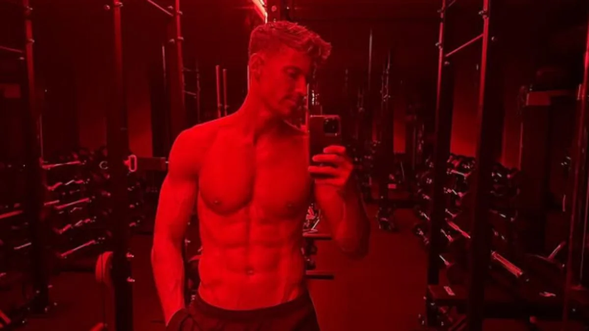 Marcos Llorente y las polémicas gafas